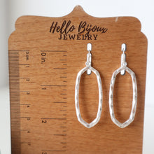 Load image into Gallery viewer, Distressed Silver Oval Earrings